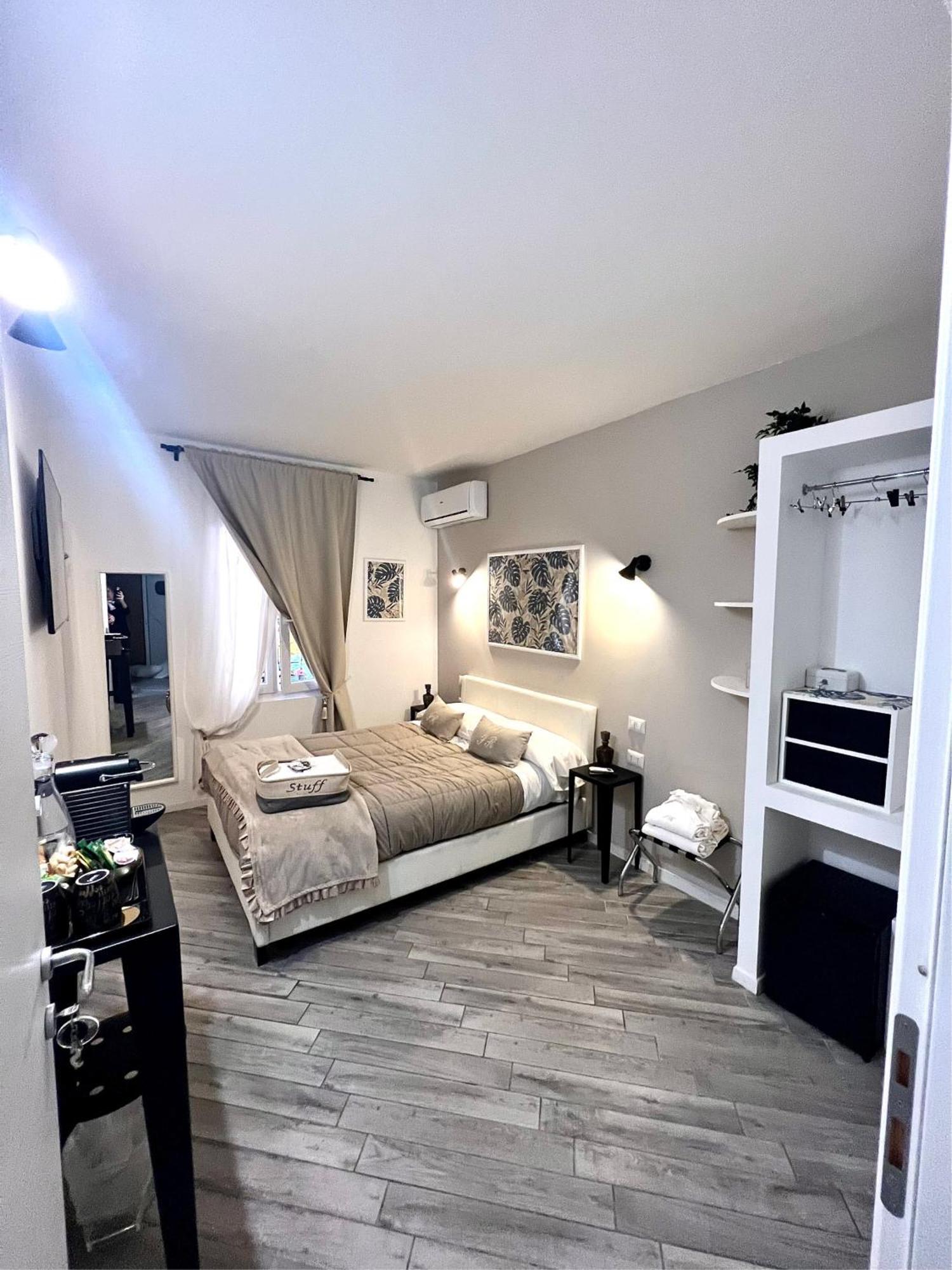 Spagna Rooms Roma Esterno foto