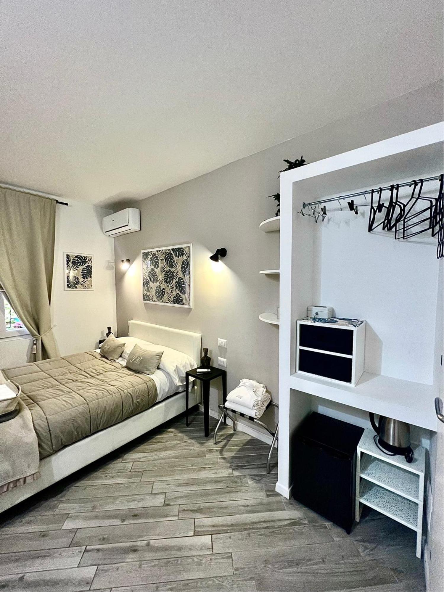 Spagna Rooms Roma Esterno foto